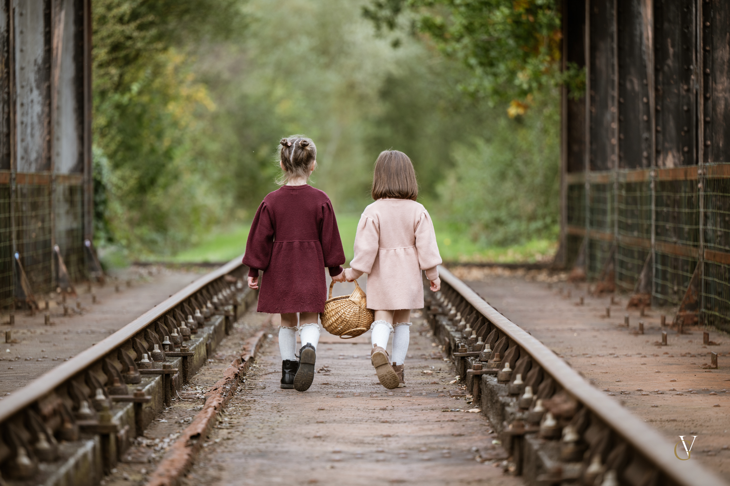 DSC_0298 petite fille au panier